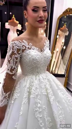 G21-015 robe de mariée coupe A ivoire