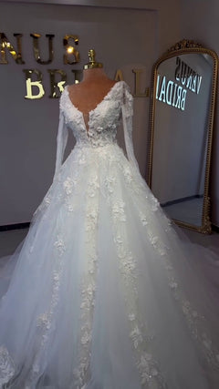 G21-032A robe de mariée princesse en dentelle ivoire