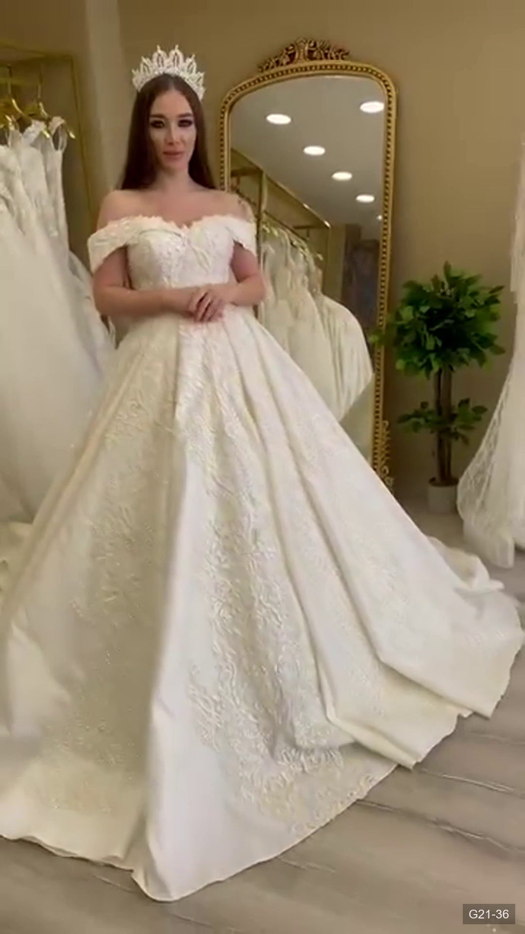 G21-036 robe de mariée princesse ivoire