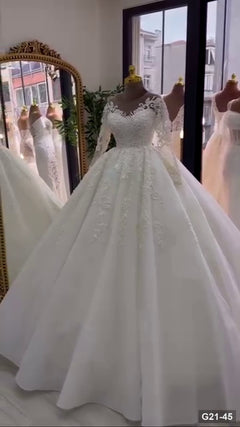 G21-045 robe de mariée princesse ivoire