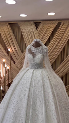 G21-097A robe de mariée princesse en dentelle perlée ivoire doux