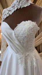 G21-098A robe de mariée princesse en dentelle perlée ivoire