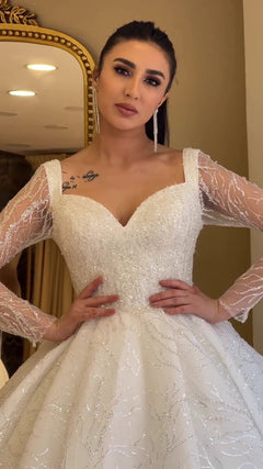 G21-105A robe de mariée princesse en dentelle perlée ivoire