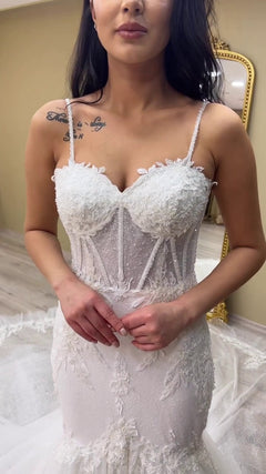 G21-115A robe de mariée princesse en dentelle perlée ivoire