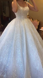G21-117A robe de mariée princesse en dentelle perlée ivoire doux