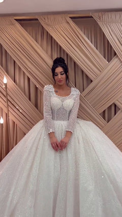 G21-131A robe de mariée princesse en dentelle perlée ivoire doux