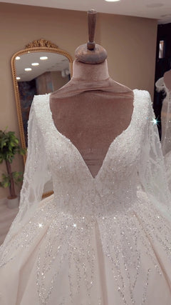 G21-134A robe de mariée princesse ornée ivoire doux
