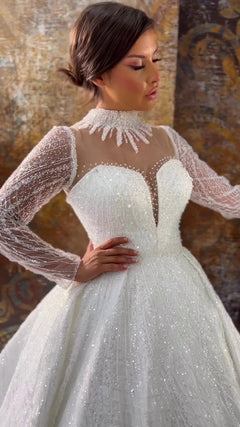 G21-140A robe de mariée princesse en dentelle perlée ivoire doux