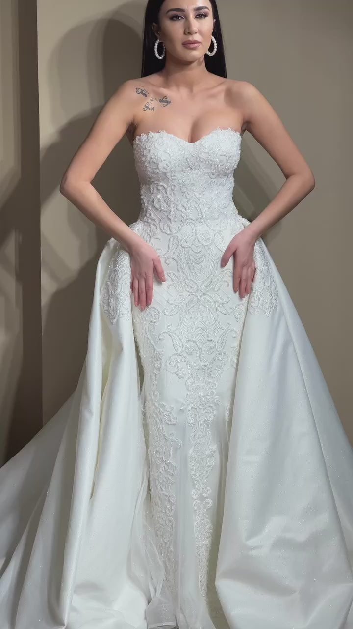 G21-100A robe de mariée princesse en dentelle perlée ivoire