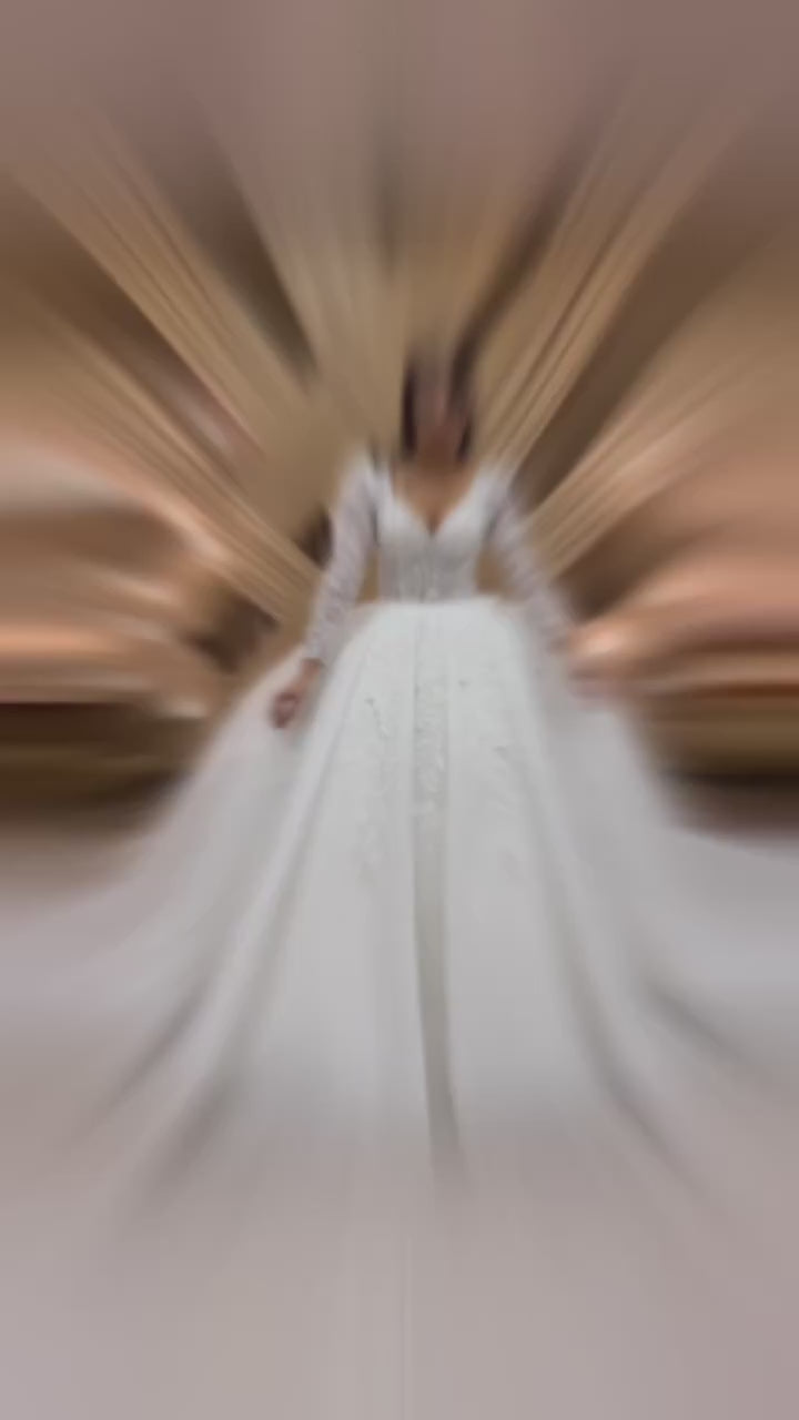 G21-127A robe de mariée princesse ornée ivoire