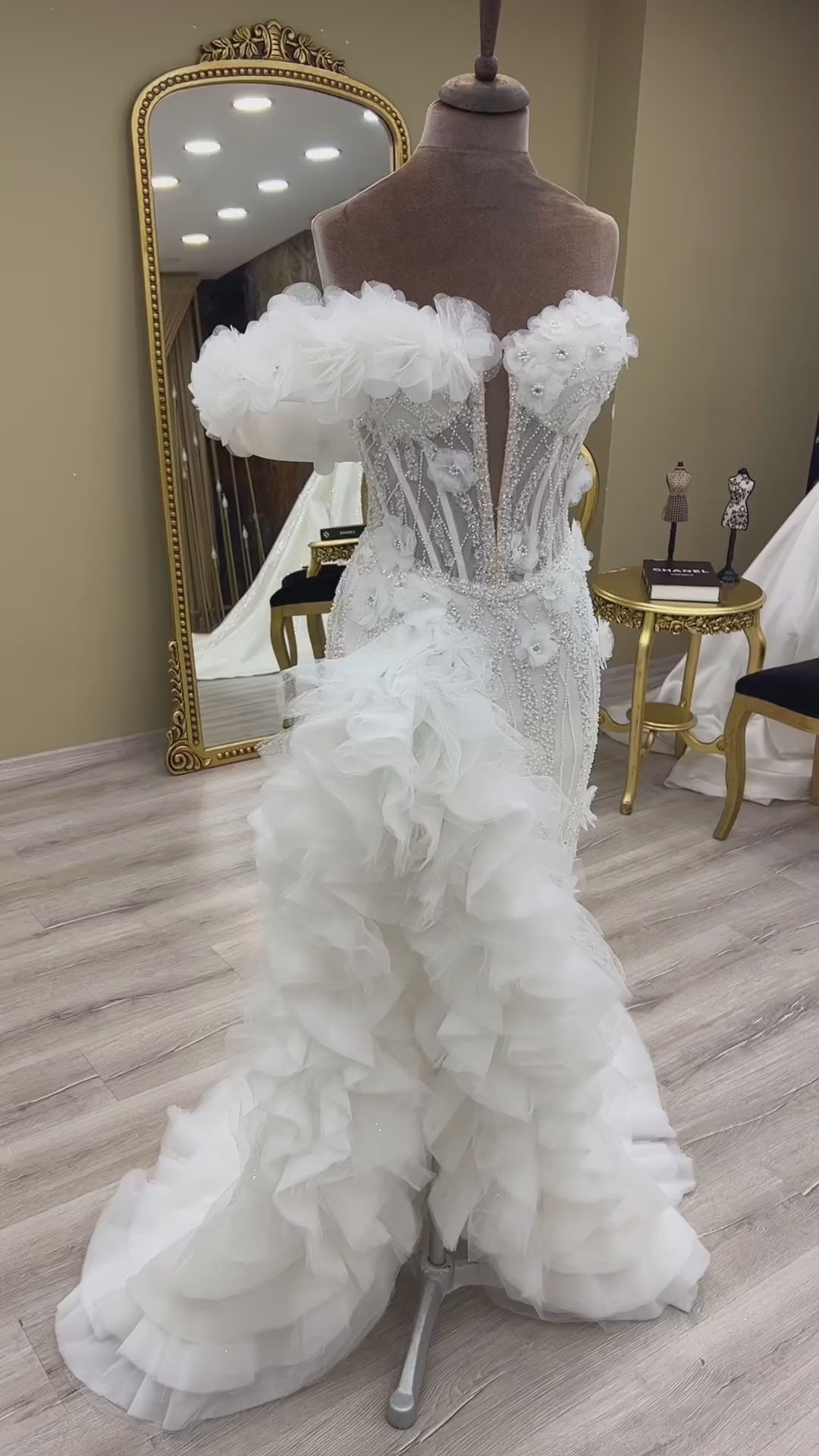 G21-060A robe de mariée princesse en dentelle ivoire