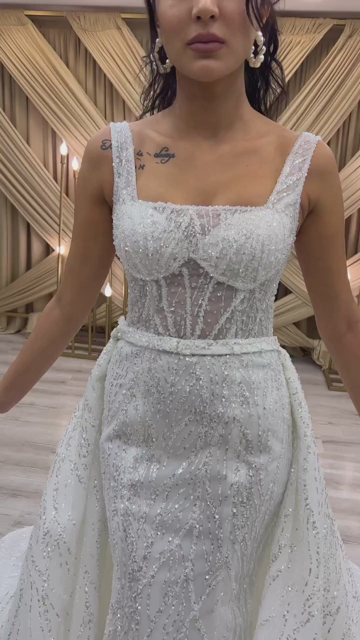 G21-113A robe de mariée princesse en dentelle perlée ivoire doux