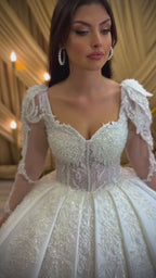 G21-078A robe de mariée princesse en dentelle perlée champagne