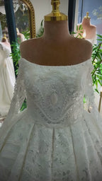G21-043A robe de mariée princesse en dentelle ivoire