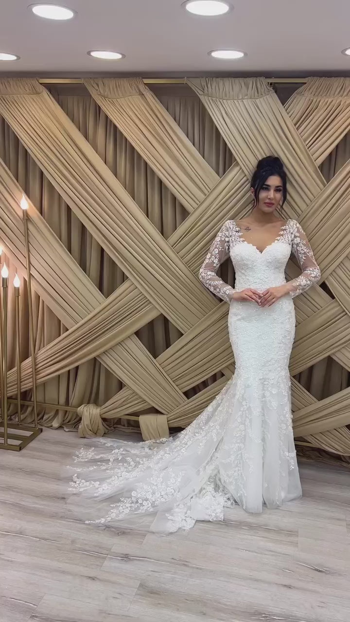 G21-129A robe de mariée princesse en dentelle perlée ivoire