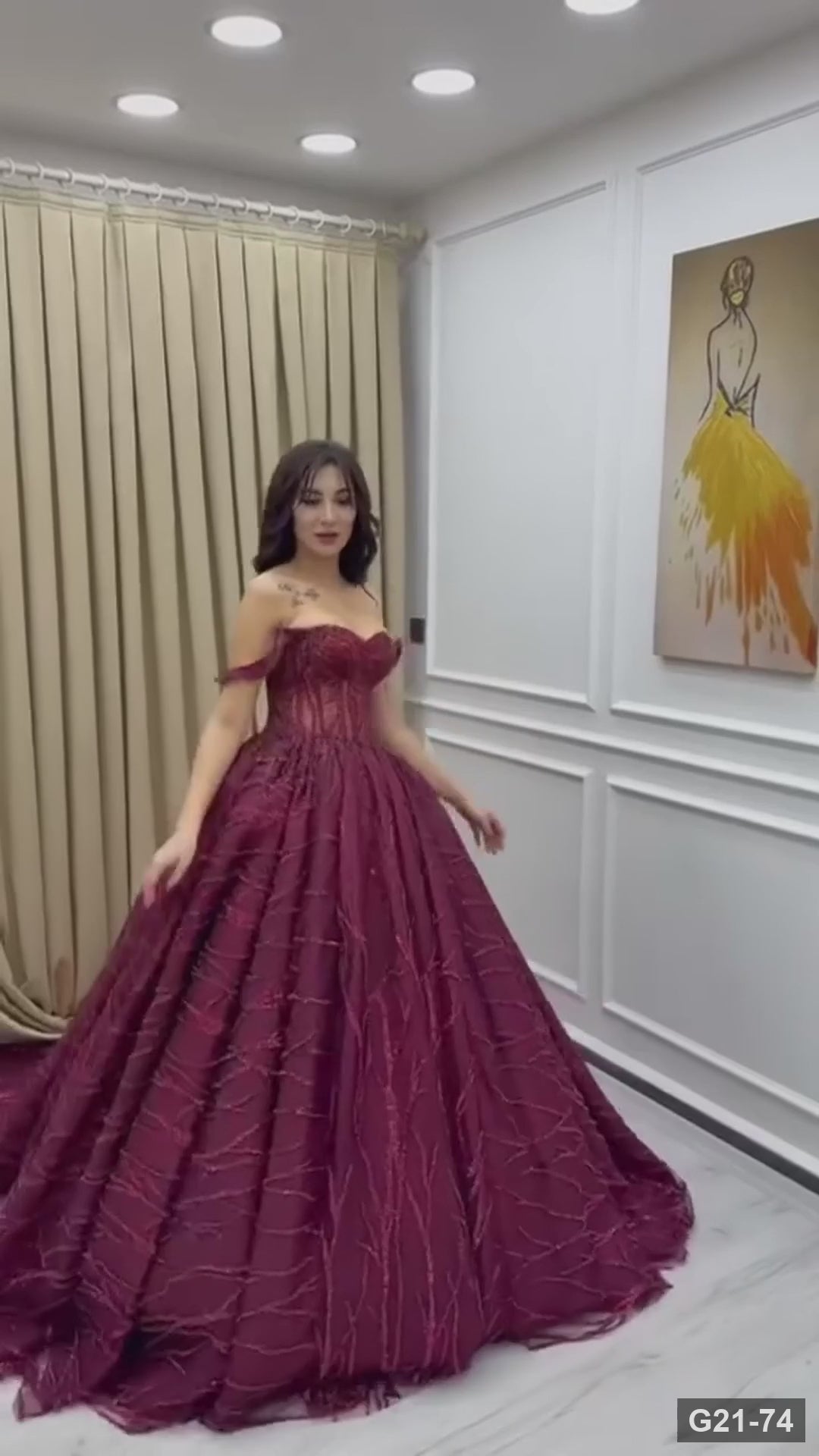 G21-074 robe de fiançailles princesse en tulle bordeaux